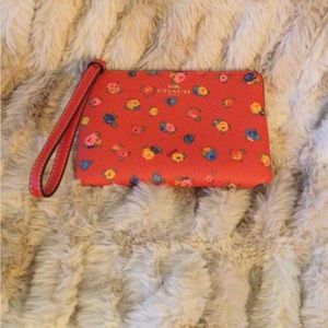 COACH corner wristlet with mini rose vintage print FINAL PRICE